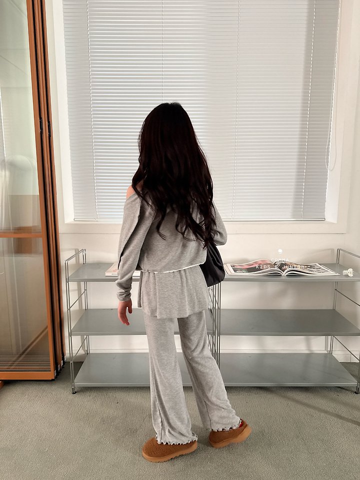 Comma - Korean Children Fashion - #todddlerfashion - Ribbed Stretch Bootcut Pants - 4