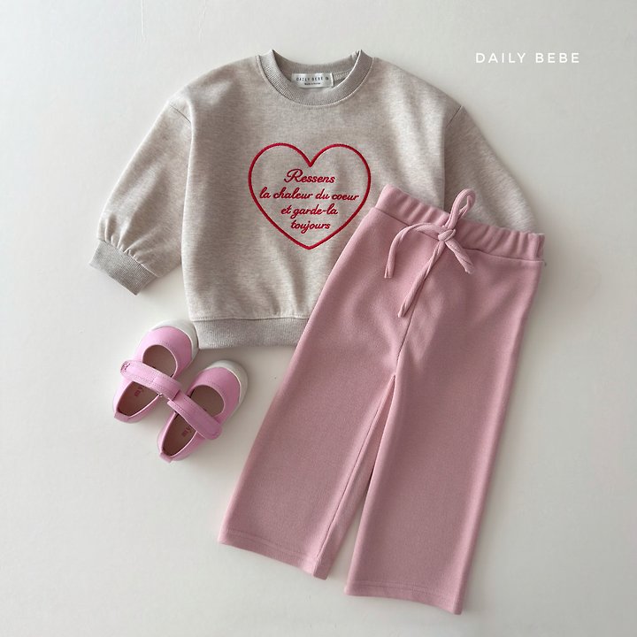 Daily Bebe - Korean Children Fashion - #magicofchildhood - Heart Embroidery Sweatshirt - 9