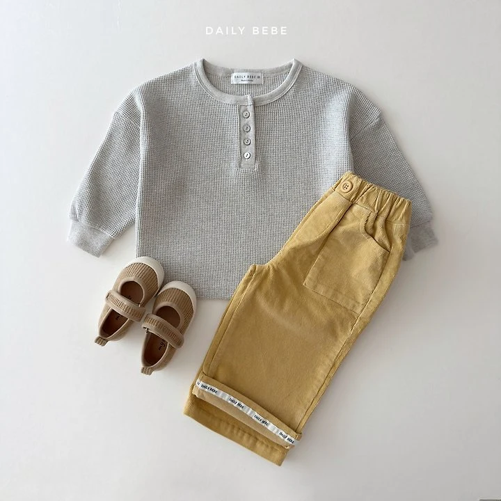 Daily Bebe - Korean Children Fashion - #magicofchildhood - Waffle Henley Neck Tee - 8