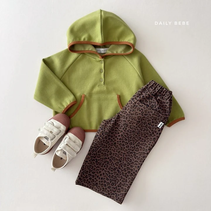 Daily Bebe - Korean Children Fashion - #magicofchildhood - Colored Pencil Hooded Tee - 12