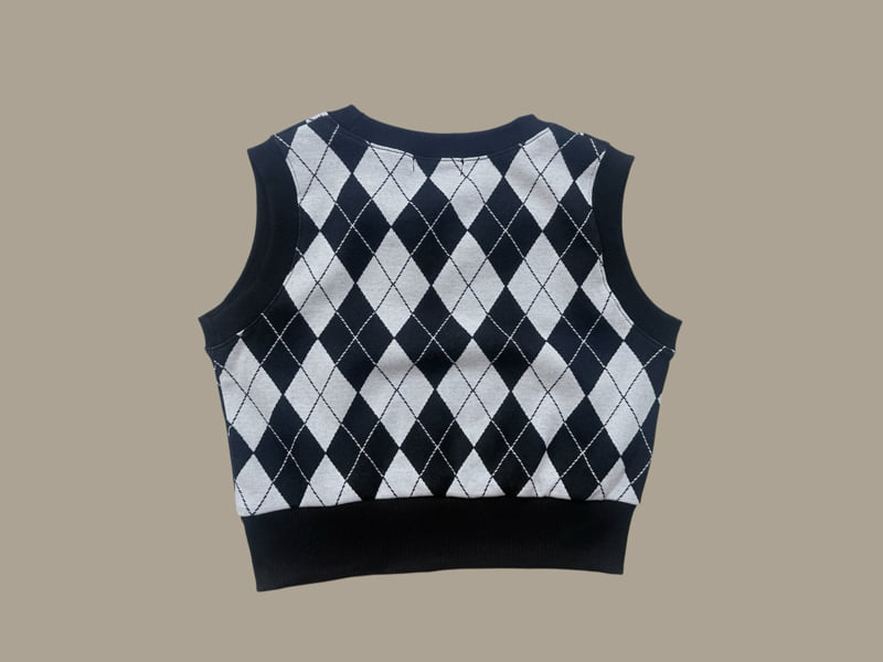 Dore Dore - Korean Children Fashion - #kidzfashiontrend - Argyle Crop Vest - 4