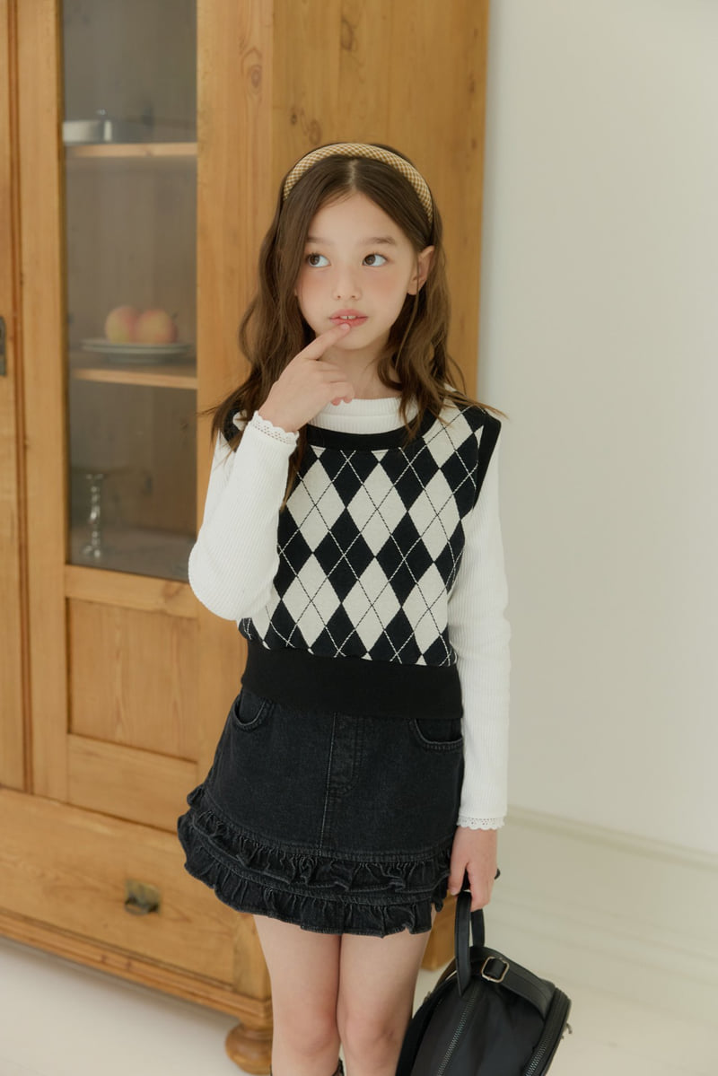 Dore Dore - Korean Children Fashion - #childofig - Argyle Crop Vest - 12