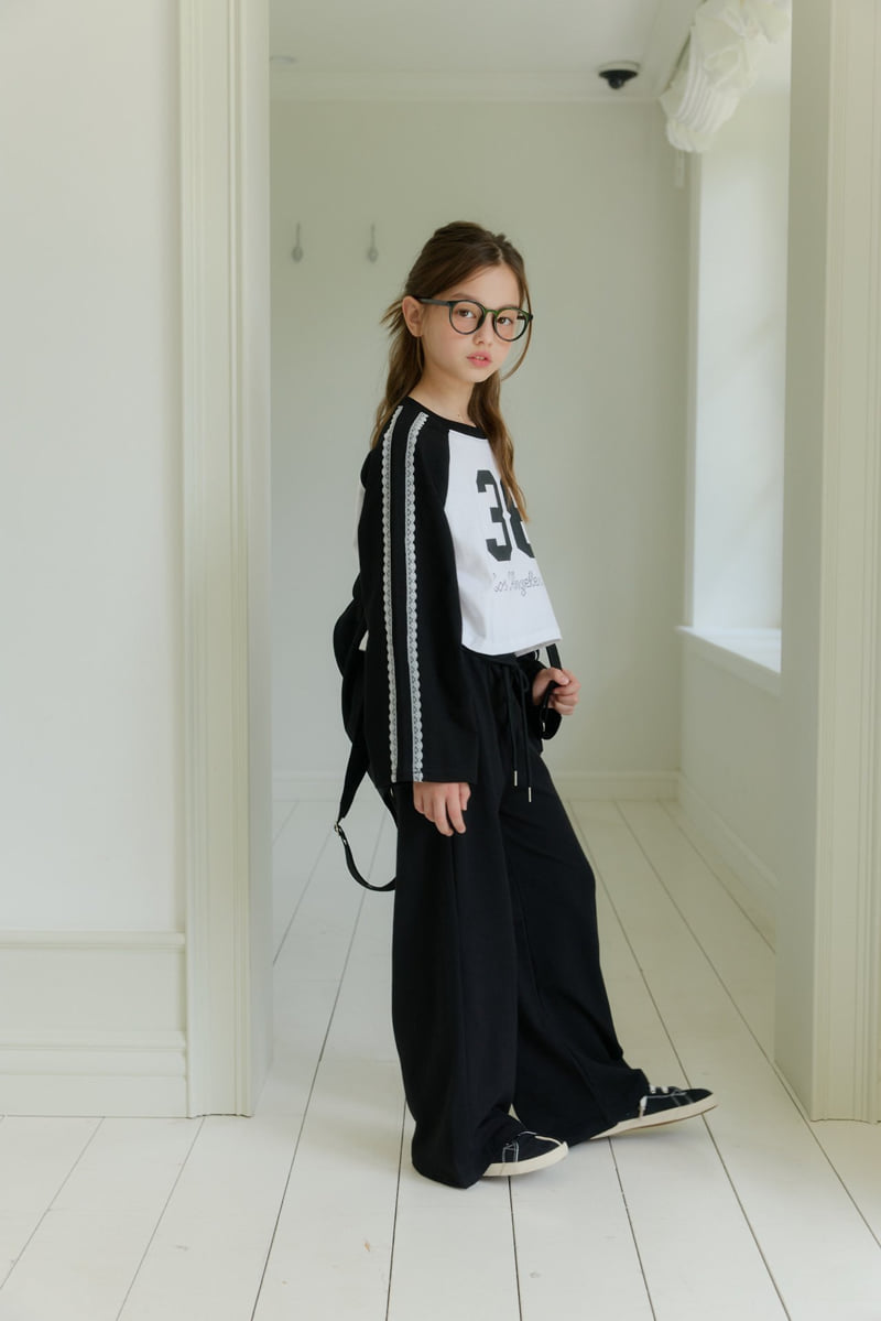 Dore Dore - Korean Children Fashion - #designkidswear - Lace Raglan Crop Tee - 12
