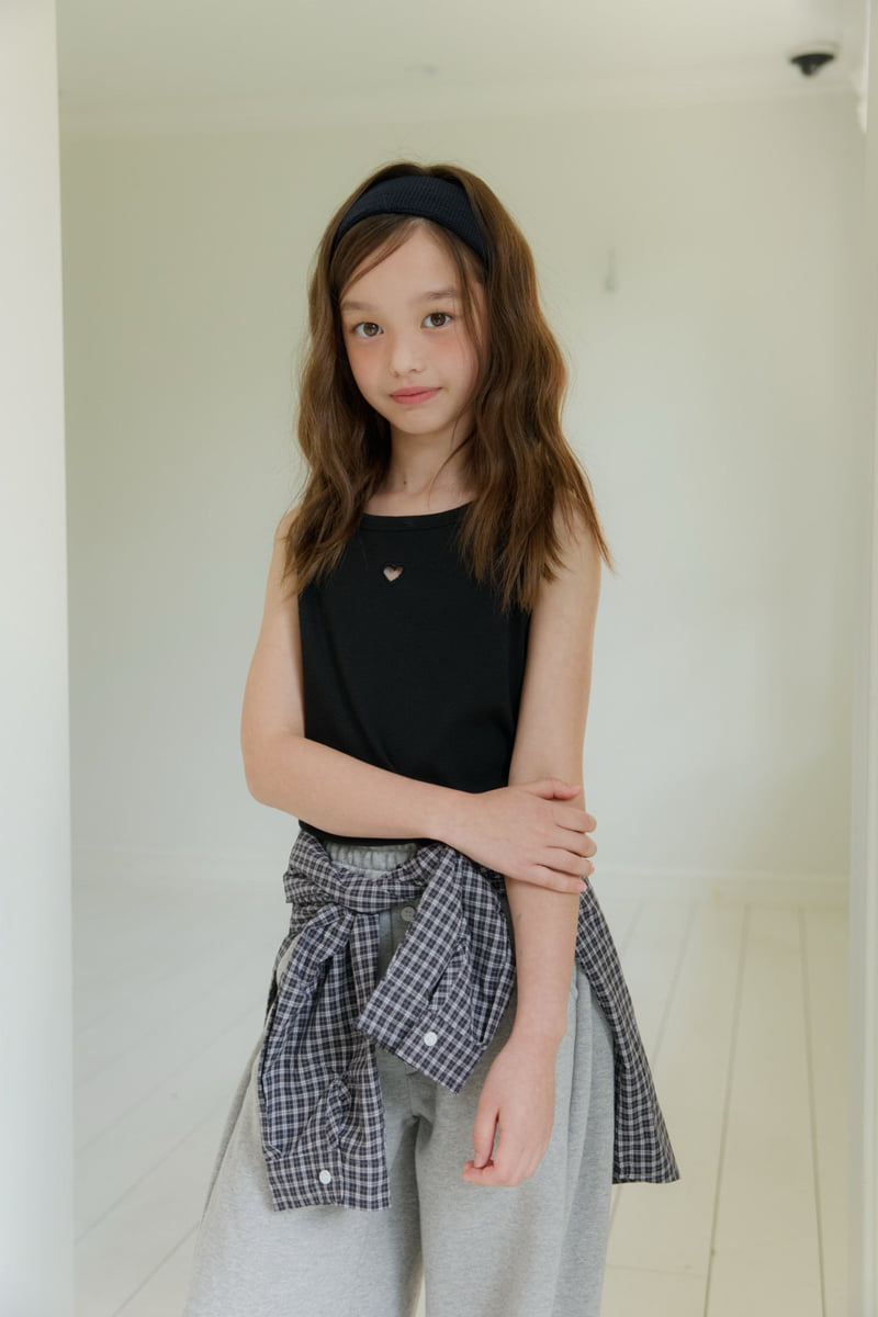 Dore Dore - Korean Children Fashion - #prettylittlegirls - Punching Heart Sleeveless - 12