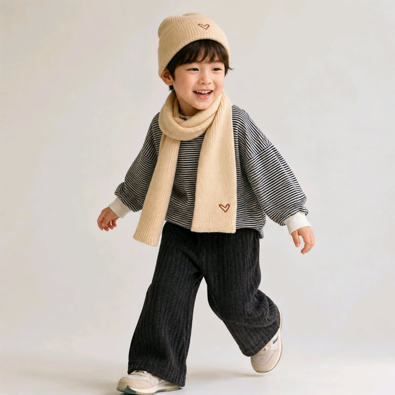 Haro Haro - Korean Children Fashion - #discoveringself - Love Beanie Muffler Set - 9