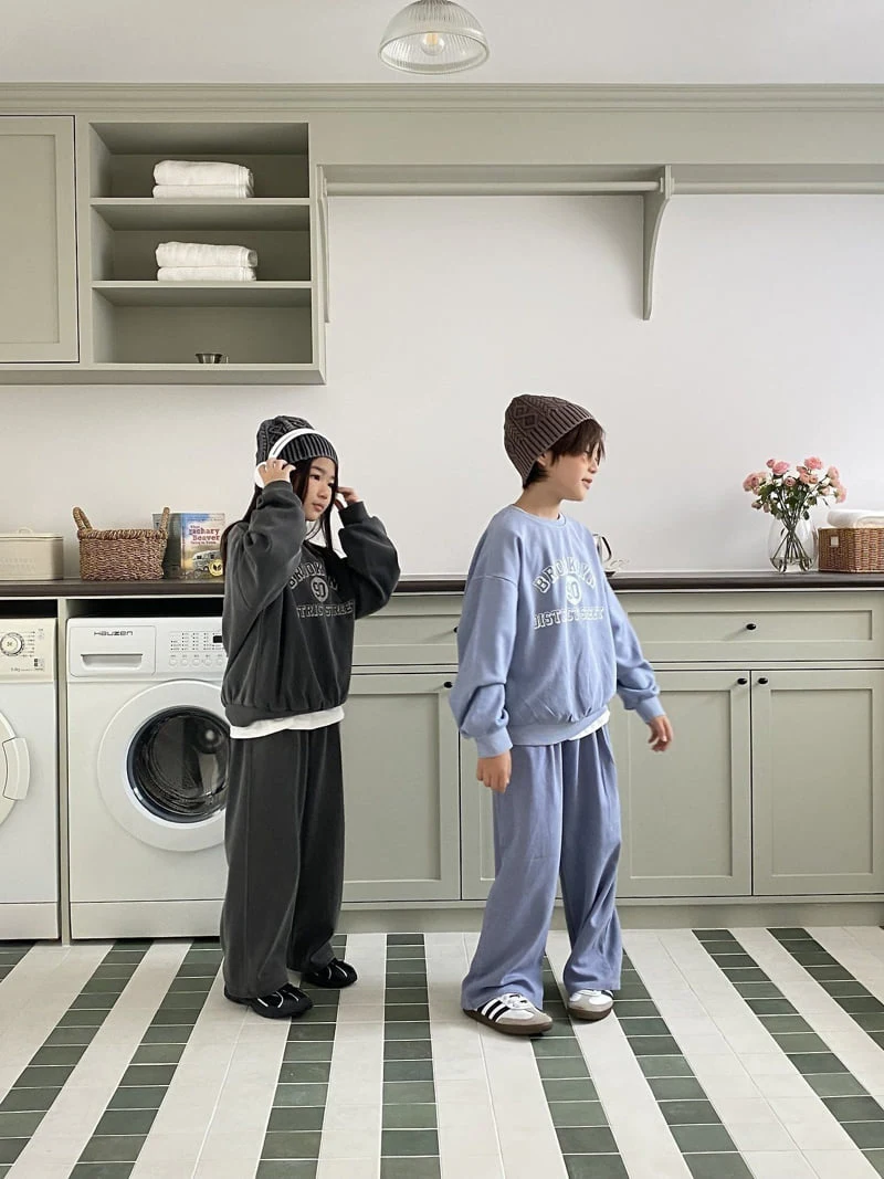 Jermaine - Korean Children Fashion - #toddlerclothing - Brooklyn Pigment Sweatshirt - 7