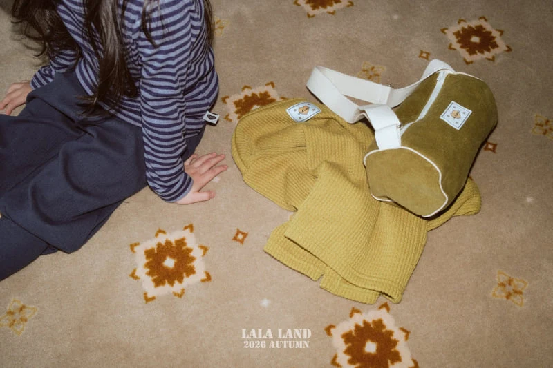 Lalaland - Korean Children Fashion - #Kfashion4kids - Round Corduroy Cross Bag - 7