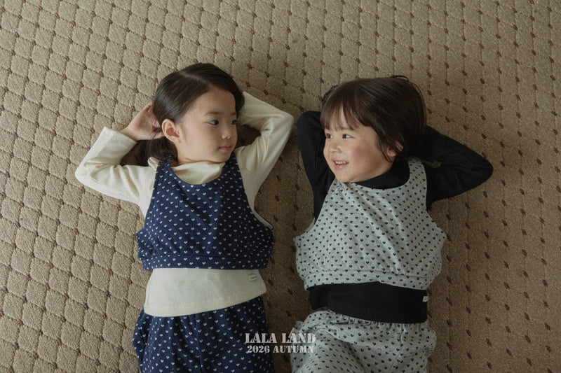 Lalaland - Korean Children Fashion - #kidsshorts - Heart Jogger Pants - 6