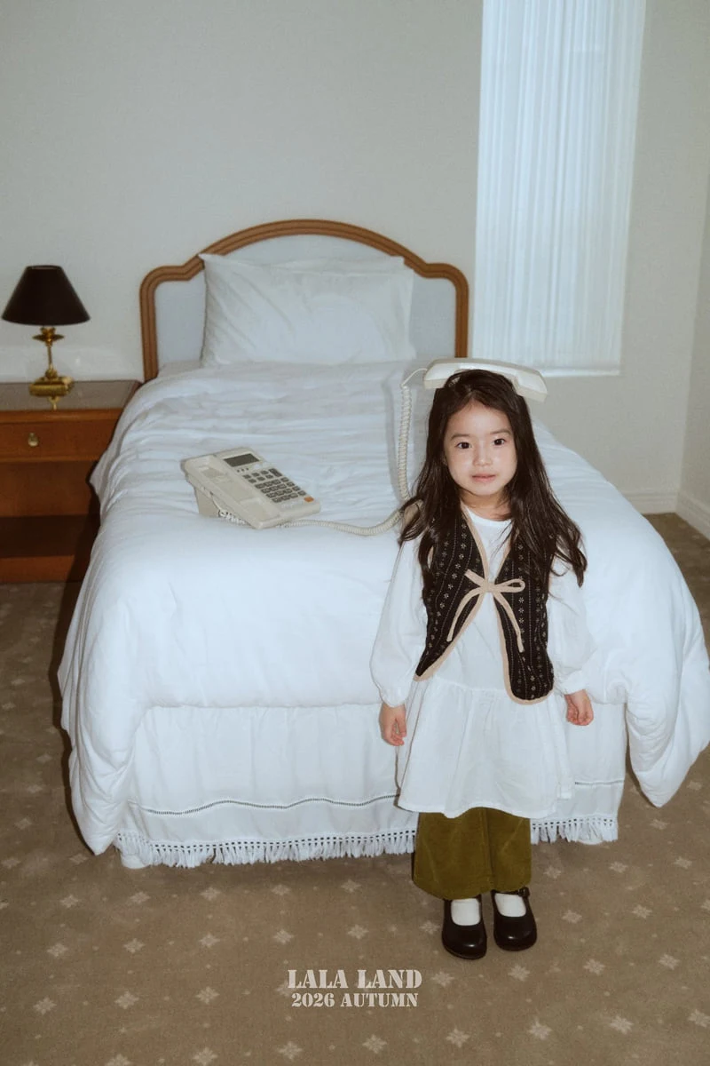 Lalaland - Korean Children Fashion - #magicofchildhood - Peach Reversible Vest - 8