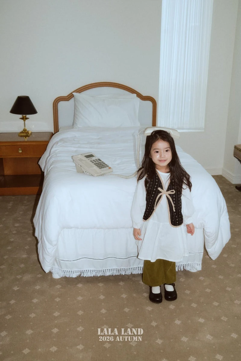 Lalaland - Korean Children Fashion - #toddlerclothing - Blooming Long Blouse - 10