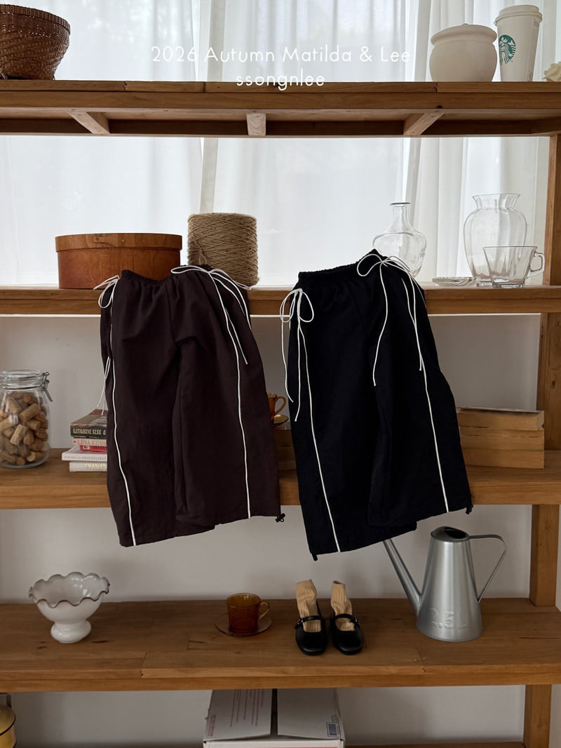 Matilda & Lee - Korean Children Fashion - #childofig - Side Pompom String Pants - 12