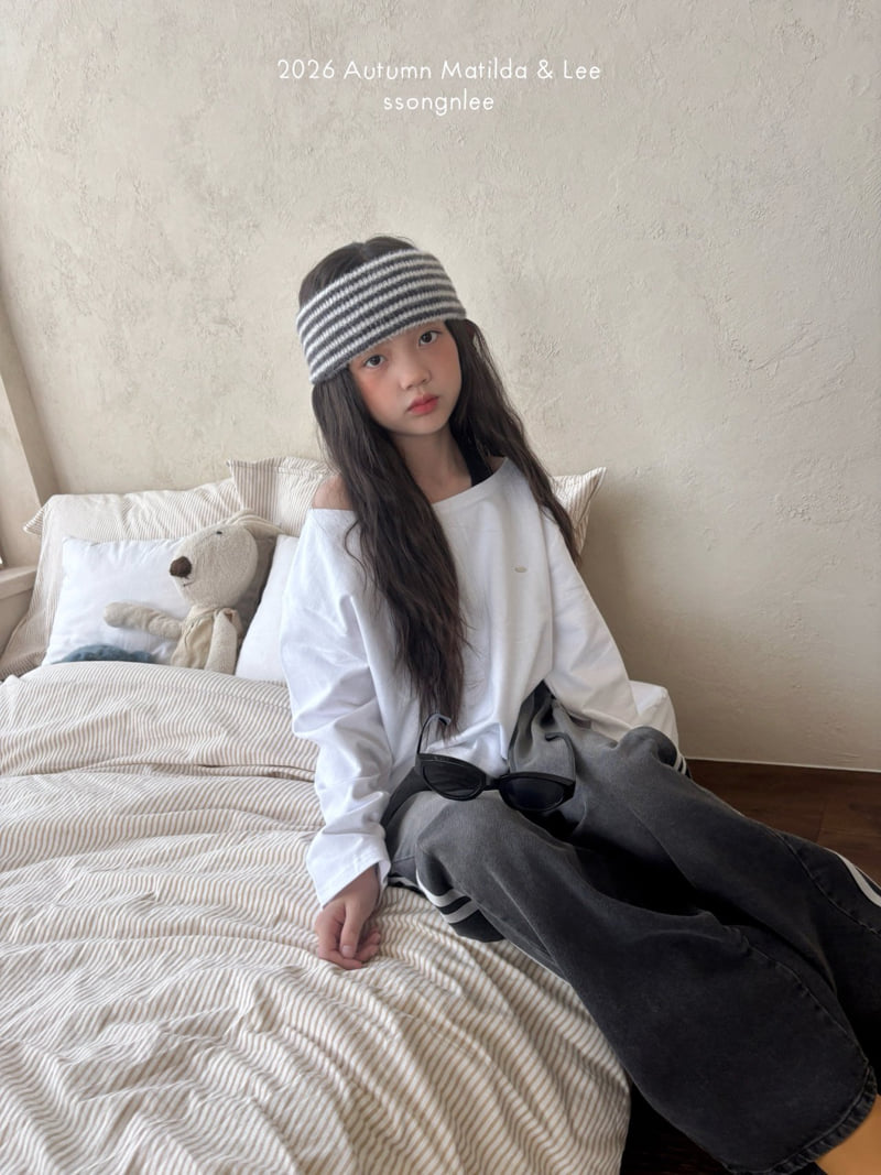 Matilda & Lee - Korean Children Fashion - #kidzfashiontrend - Asymmetric Off Tee - 12