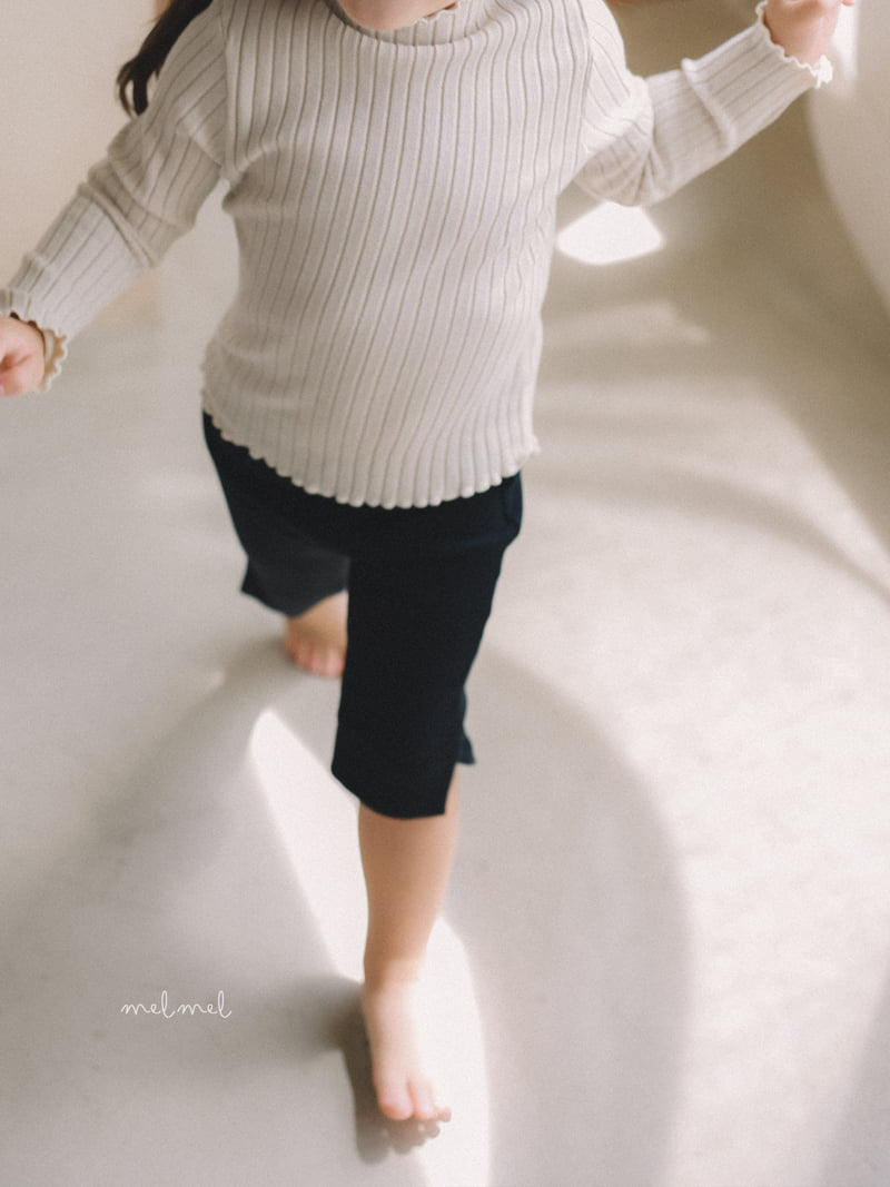 Melmel - Korean Children Fashion - #Kfashion4kids - Capri Rib Pants - 6