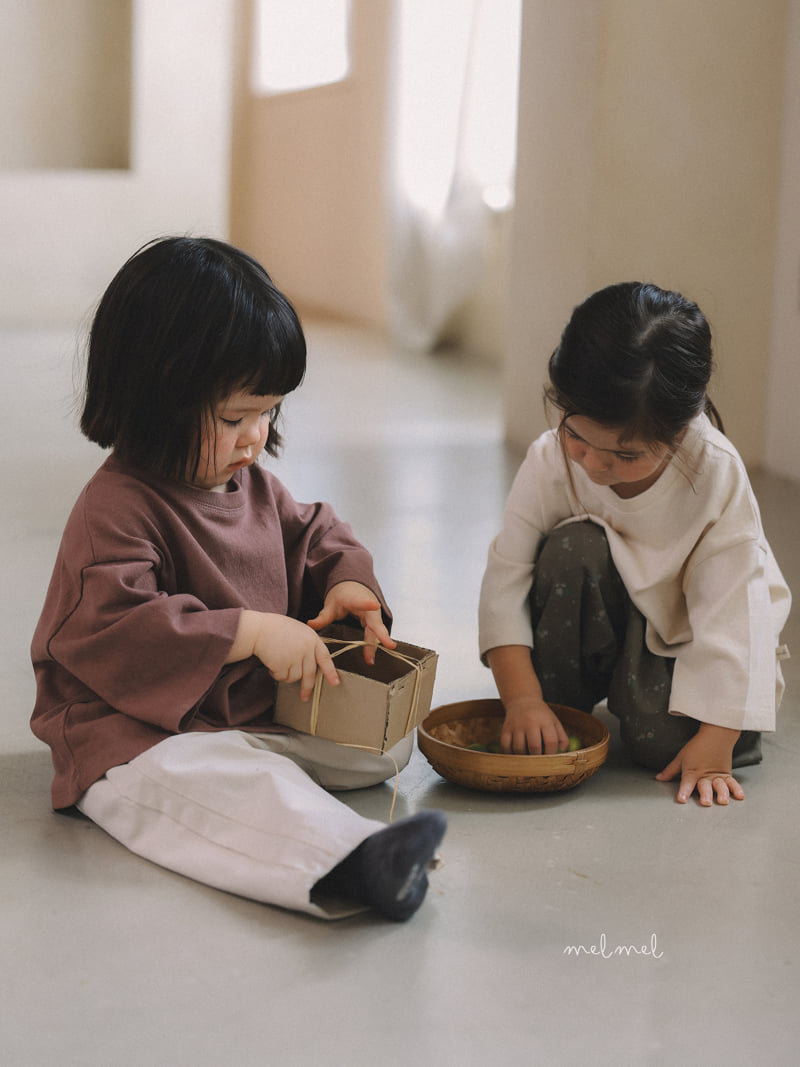 Melmel - Korean Children Fashion - #childofig - One Flower Pants - 7