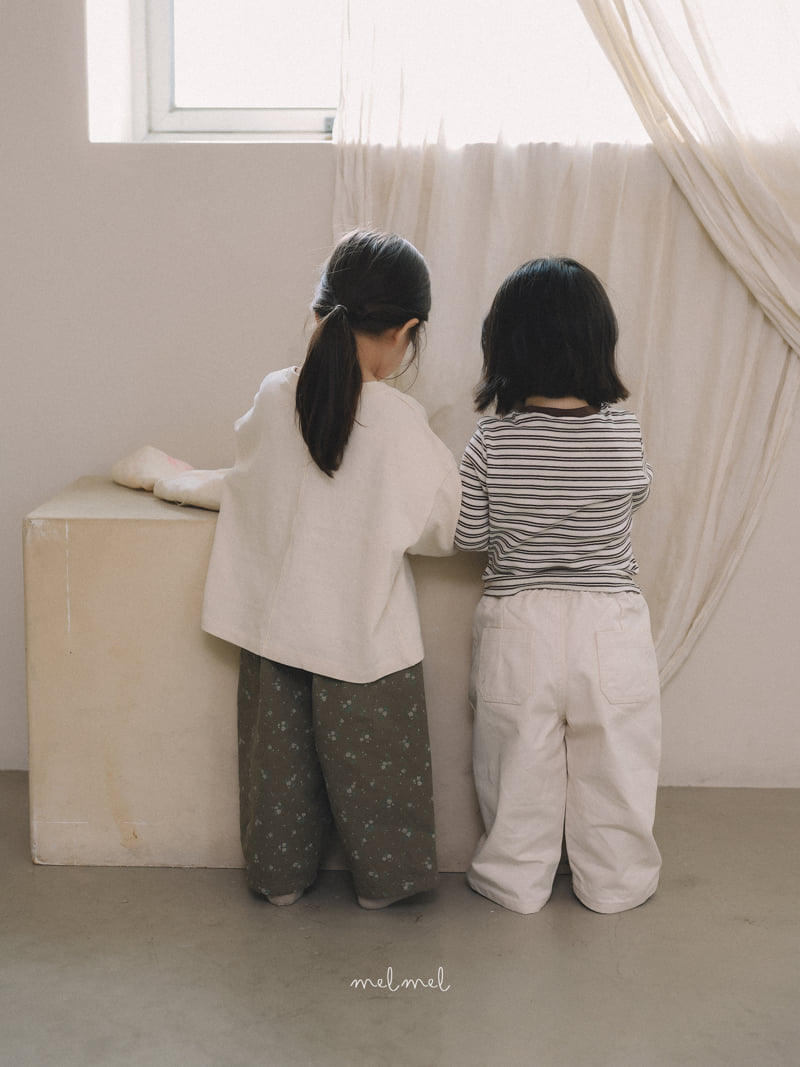 Melmel - Korean Children Fashion - #prettylittlegirls - One Flower Pants - 5