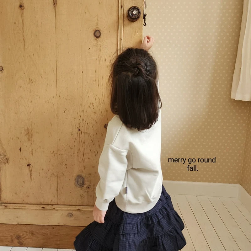 Merry Go Round - Korean Children Fashion - #discoveringself - Hug Sweatshirt - 10