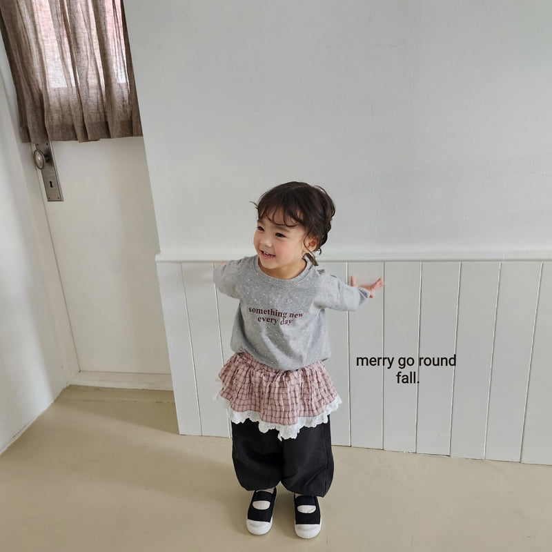 Merry Go Round - Korean Children Fashion - #prettylittlegirls - Mini Dot Tee - 11