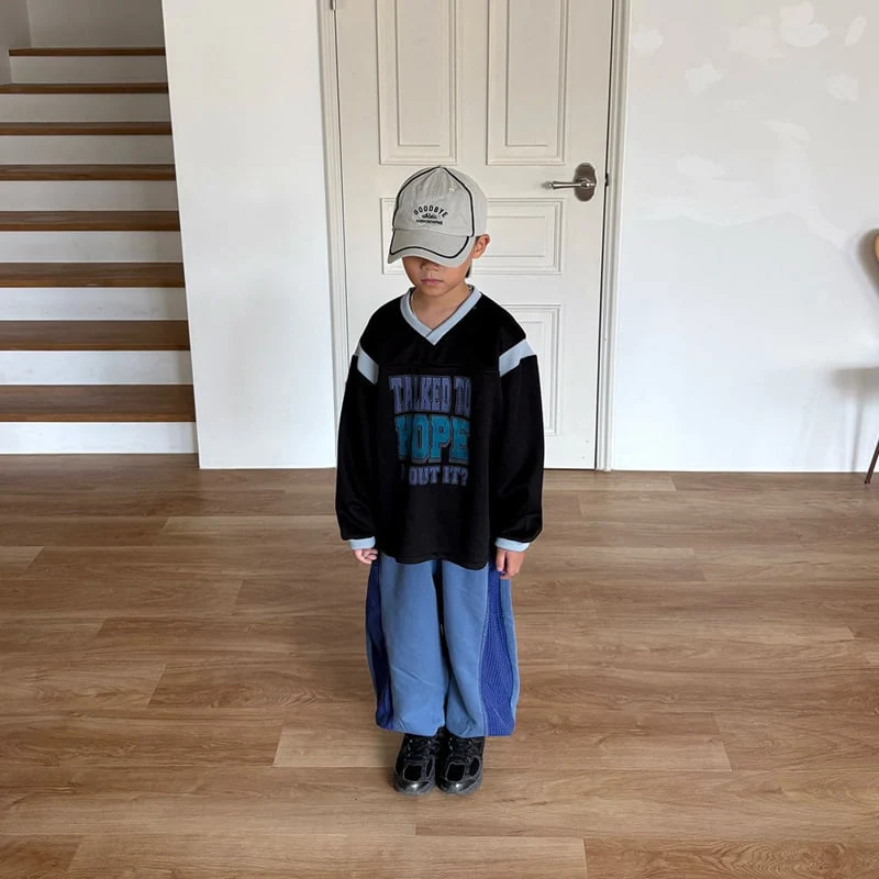 Middle Name - Korean Children Fashion - #childofig - Hip V-Neck Tee - 12