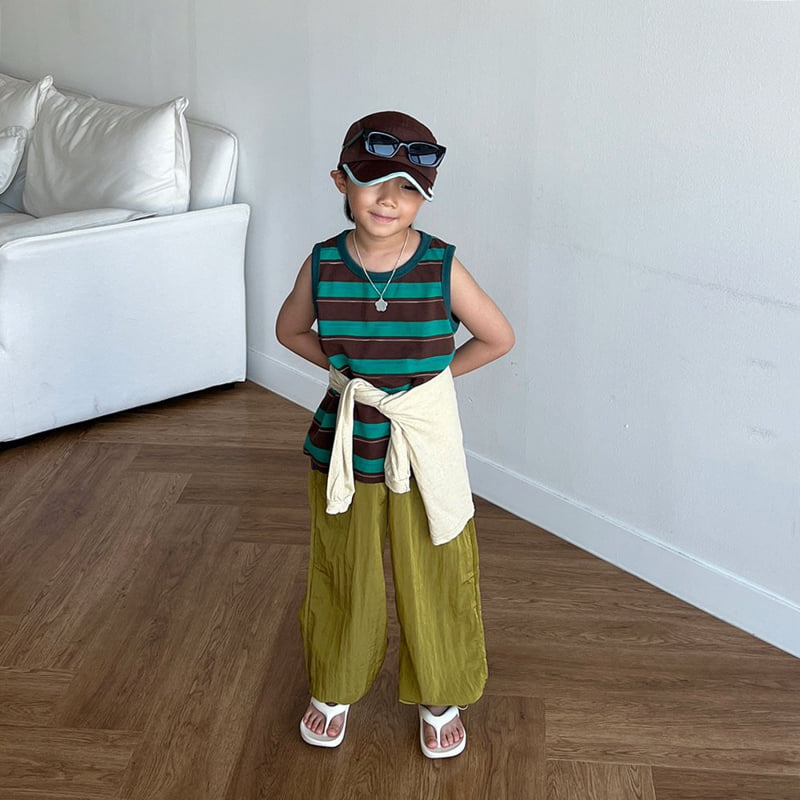Middle Name - Korean Children Fashion - #fashionkids - Dot Frill Bustier - 3