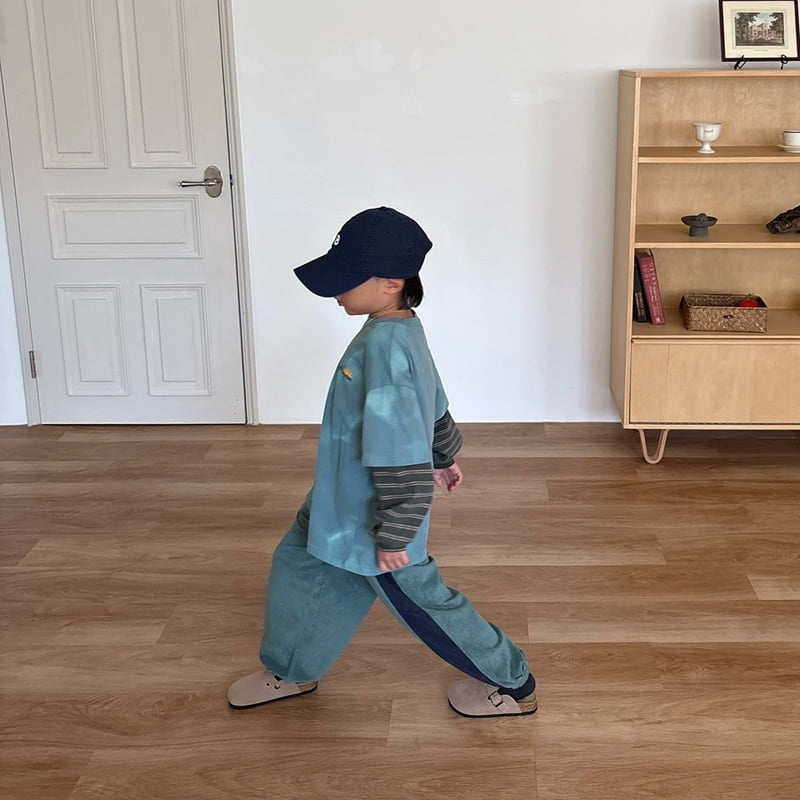 Middle Name - Korean Children Fashion - #kidsshorts - Terry Colorblock Jogger Pants - 9
