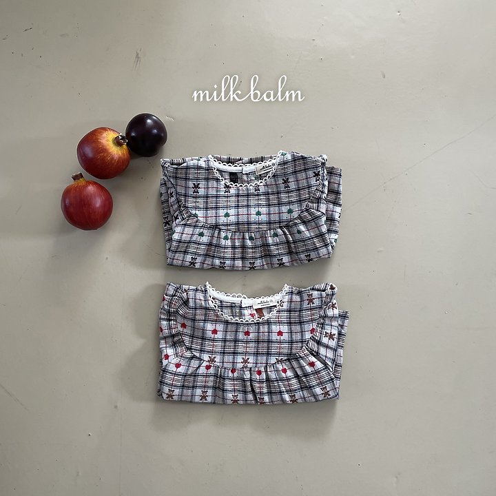 Milk Balm - Korean Children Fashion - #childrensboutique - Check Bear Blouse
