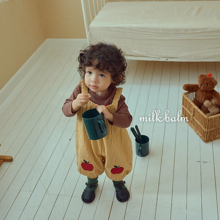Milk Balm - Korean Children Fashion - #kidsshorts - Apple Overalls - 8