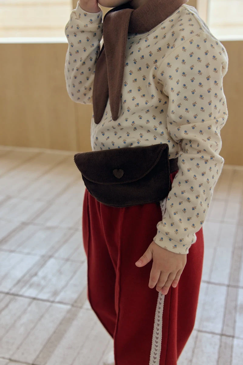 Mome - Korean Children Fashion - #littlefashionista - Corduroy Belt Bag - 12