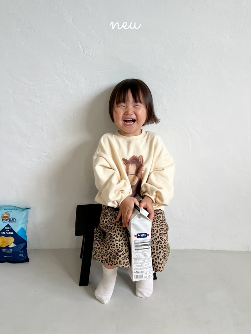 Neu - Korean Children Fashion - #designkidswear - Leopard Autumn Bermuda Pants - 4