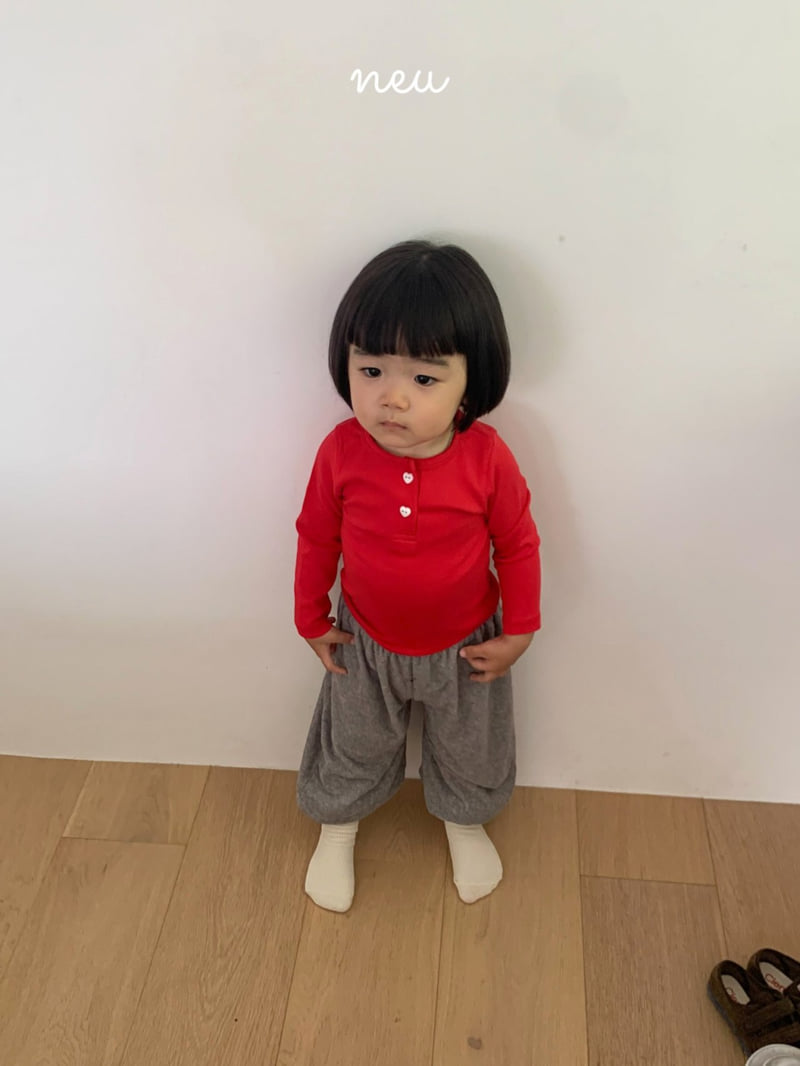 Neu - Korean Children Fashion - #kidsshorts - Heart Button Tee - 10
