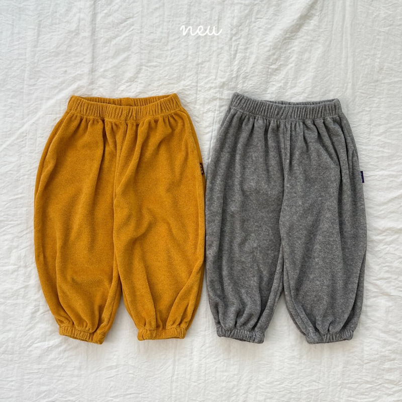 Neu - Korean Children Fashion - #kidsshorts - Puppy Jogger Pants
