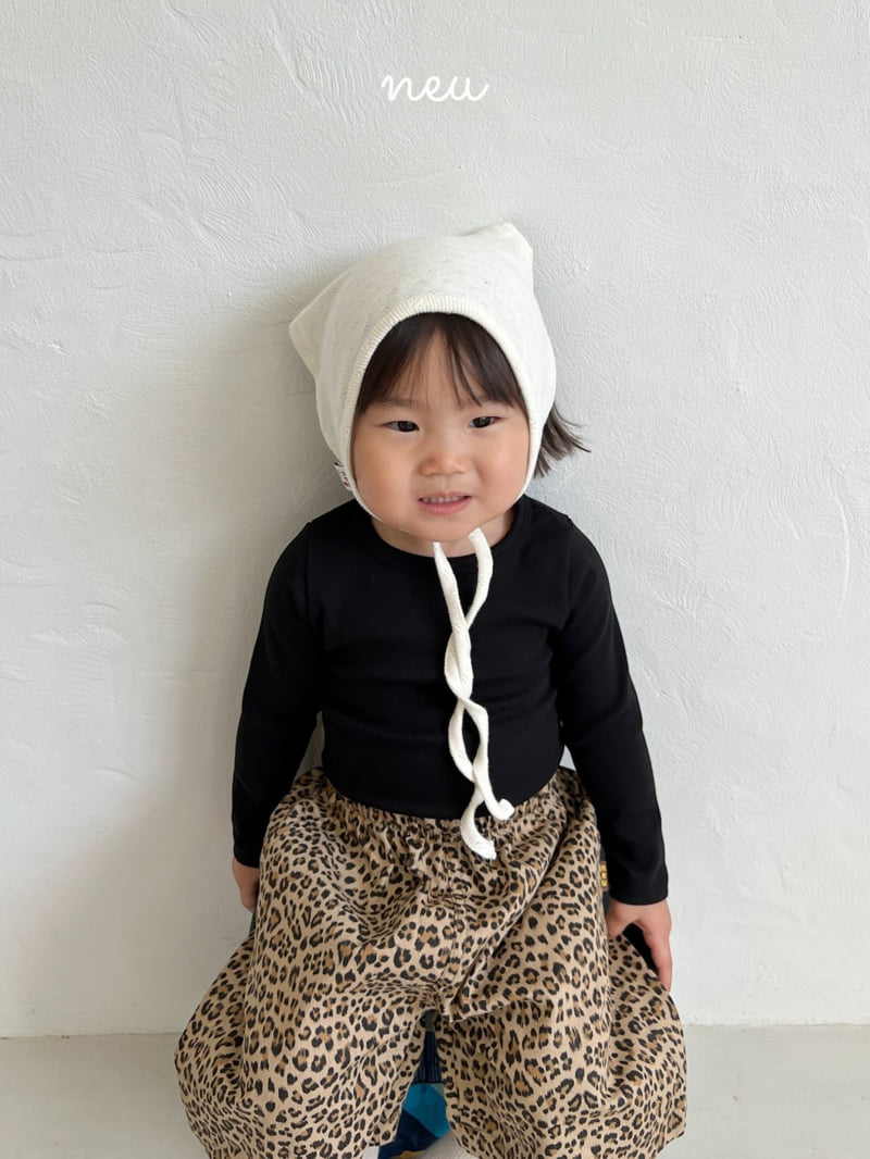 Neu - Korean Children Fashion - #littlefashionista - Leopard Autumn Bermuda Pants - 10