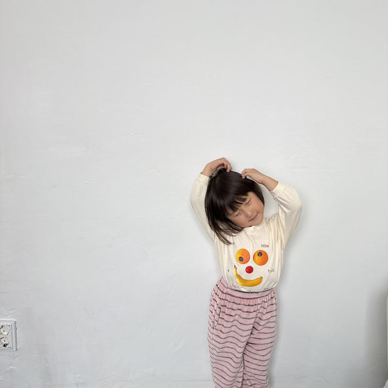 Night Bebe - Korean Children Fashion - #childrensboutique - Fruit Long Sleeve Tee - 11