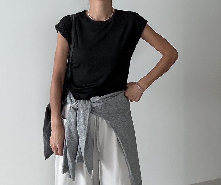 Ripple - Korean Women Fashion - #womensfashion - Glow Tee - 4