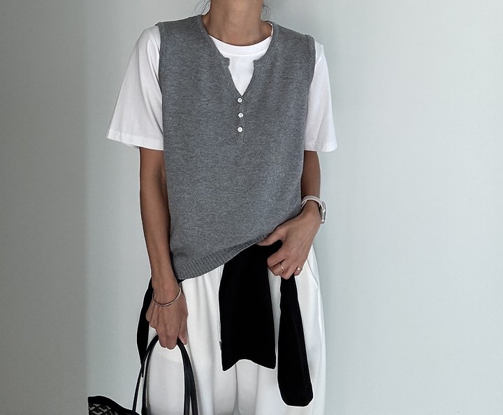 Ripple - Korean Women Fashion - #womensfashion - Johnny Button Knit - 2