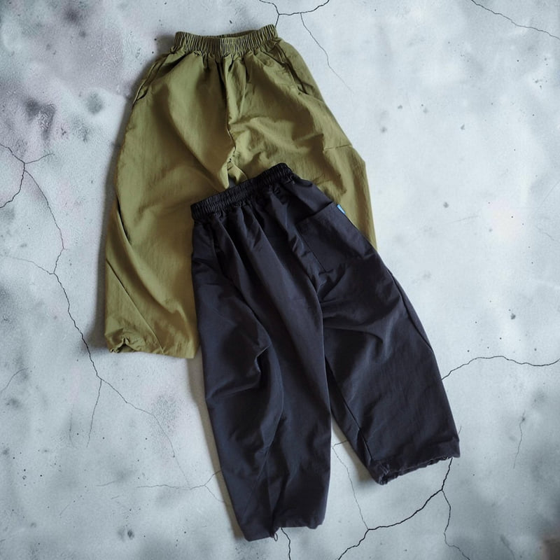 Riwoo Riwoo - Korean Children Fashion - #childofig - Crispy Curve String Pants - 2