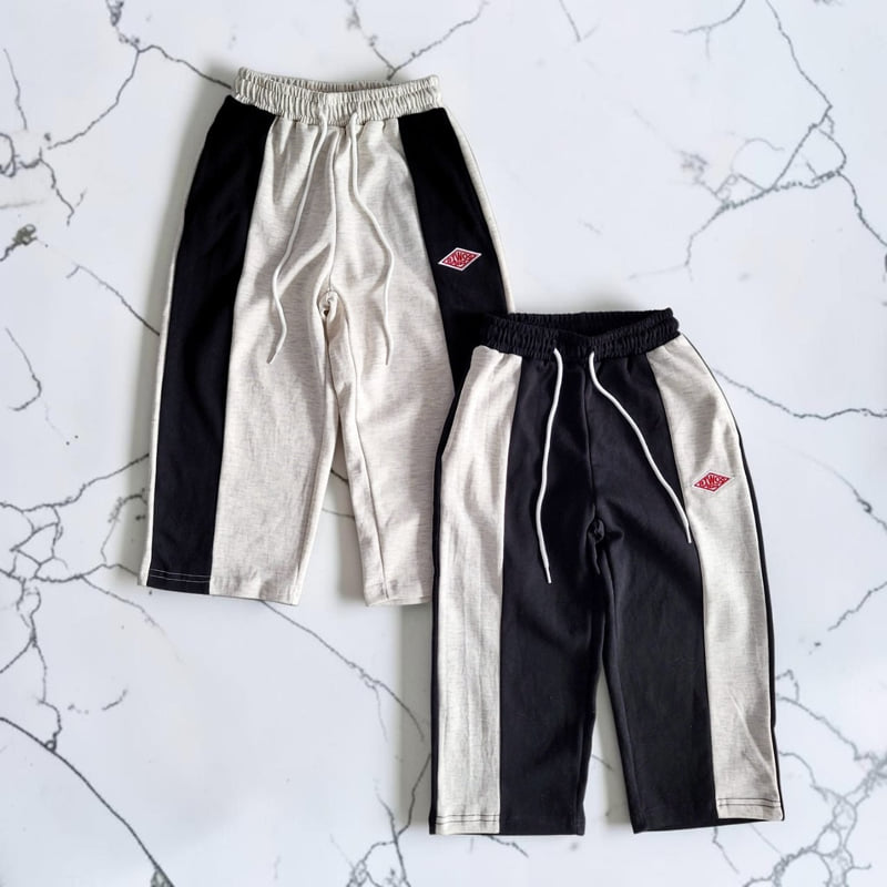Riwoo Riwoo - Korean Children Fashion - #designkidswear - Riwoo Side Color Block Wide Pants
