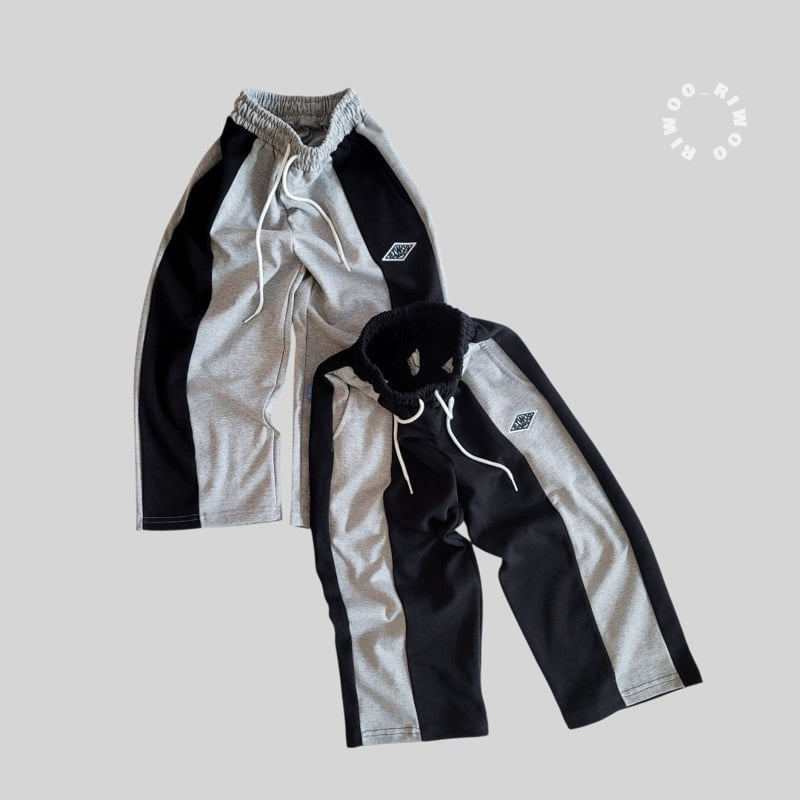 Black Label Color Block Wide Pants by Riwoo Riwoo for Child - view 12