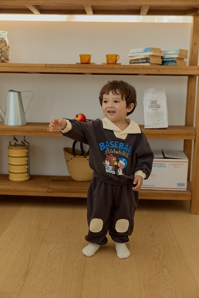 Sera - Korean Baby Fashion - #babyoutfit - Collar Kneepad Top and Bottom Set