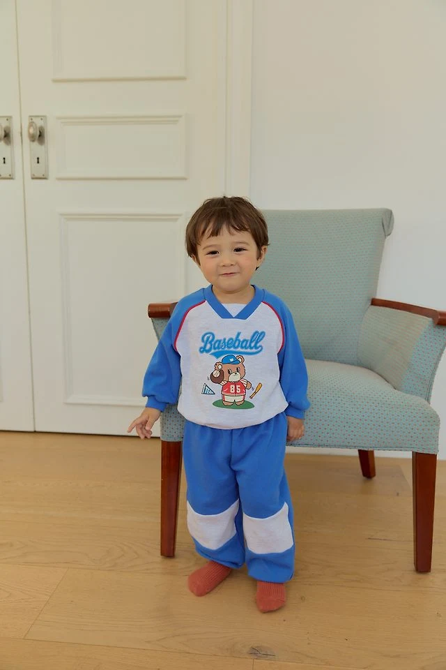 Sera - Korean Baby Fashion - #onlinebabyboutique - V-Neck Baseball Top and Bottom Set - 5