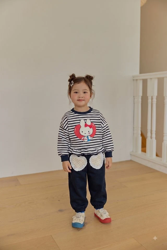 Sera - Korean Children Fashion - #minifashionista - Frill Heart Stripe Tee - 7
