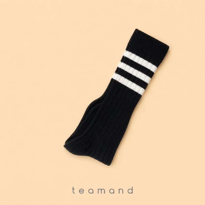 Teamand - Korean Children Fashion - #Kfashion4kids - 3-Line Ribbed Knee Socks - 3