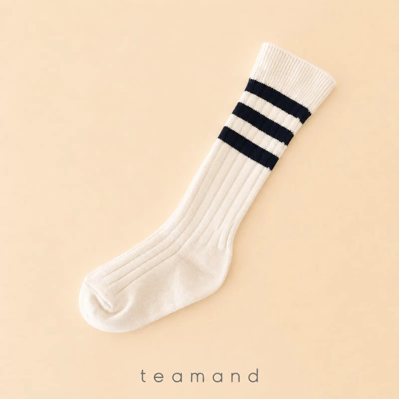 Teamand - Korean Children Fashion - #Kfashion4kids - 3-Line Ribbed Knee Socks - 4