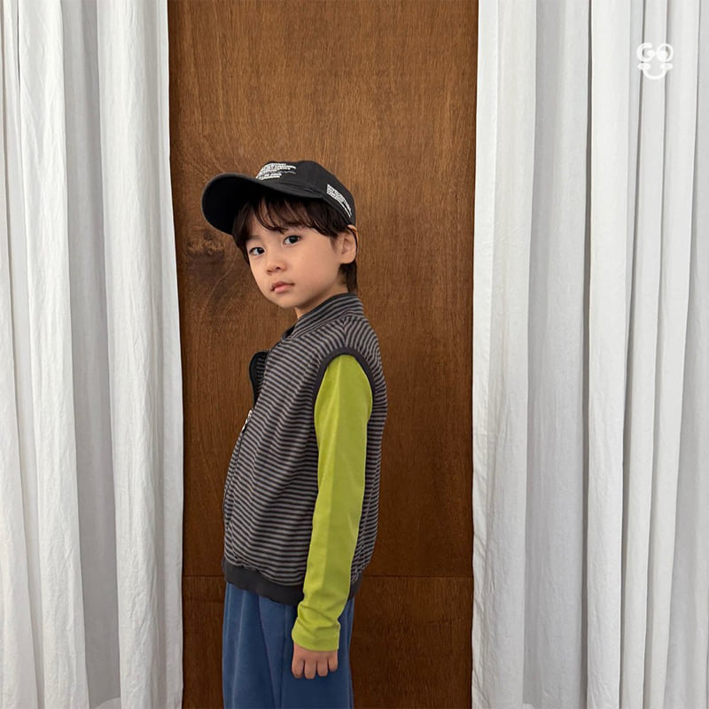 go;u - Korean Children Fashion - #littlefashionista - Stripe Play Vest - 8