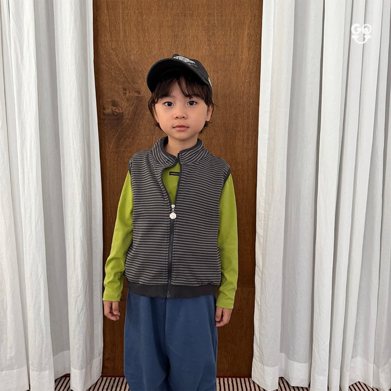 go;u - Korean Children Fashion - #minifashionista - Stripe Play Vest - 10