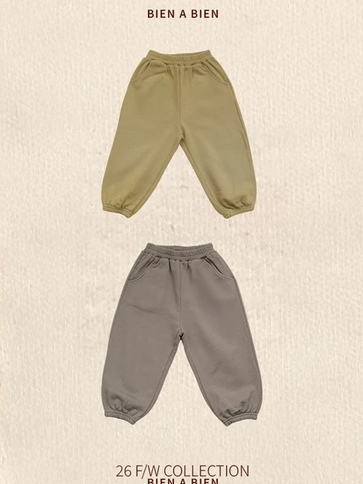 Lambs Jogger Pants Lambs Jogger Pants by Bien a Bien for Child - catalog view