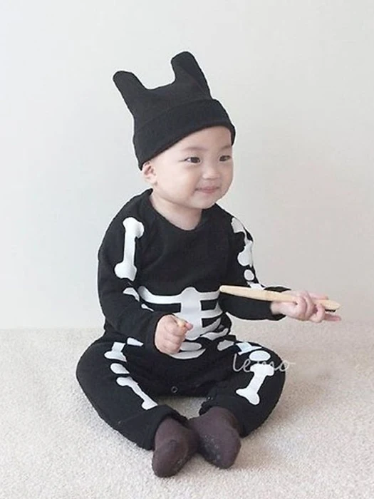 Skull (Romper-Hat Set) Skull (Romper-Hat Set) by Lemonade for Baby - catalog view