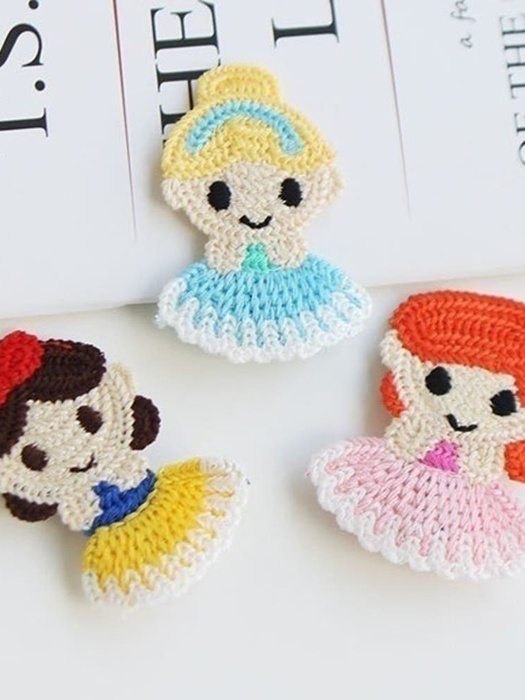 Knit Princess Hair Clip Set Knit Princess Hair Clip Set by Choco Maru for Child - catalog view