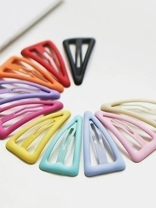 Triangle Matte Embossed Snap Hair Clip Set Triangle Matte Embossed Snap Hair Clip Set by Choco Maru for Child - catalog view
