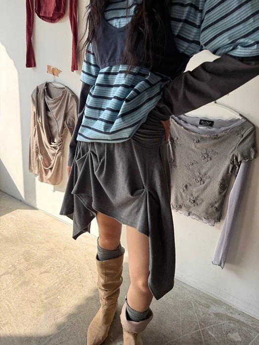 Rough Shirring Unbalance Skirt by Rare Closet for Women - catalog view