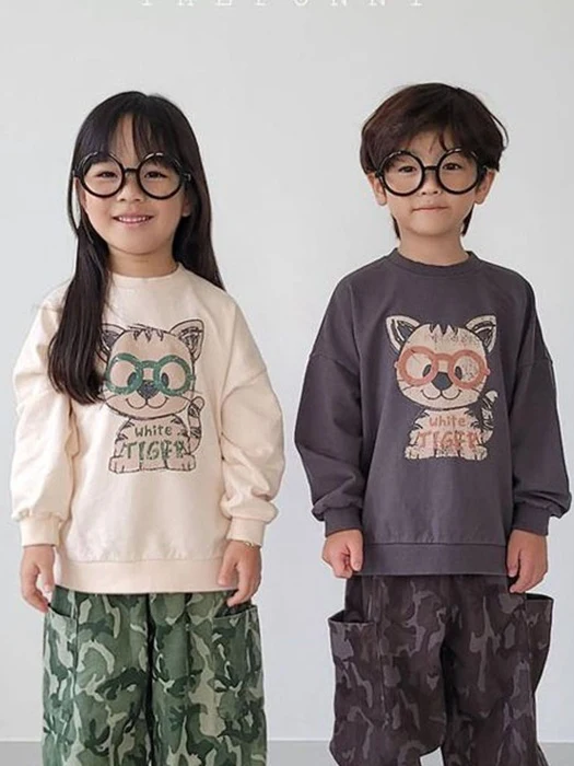Tiger Sweatshirt Tiger Sweatshirt by The Funny for Child - catalog view